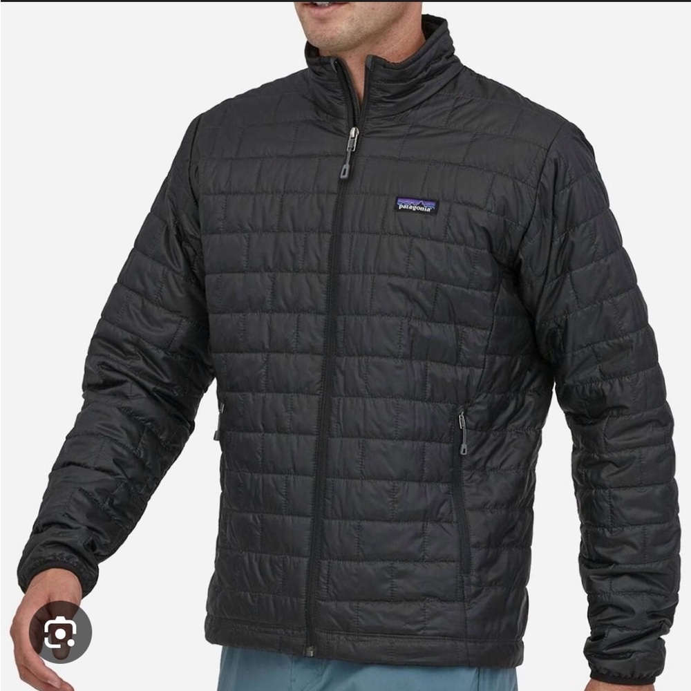 Patagonia Men's Black Full Zip Puffer Jacket